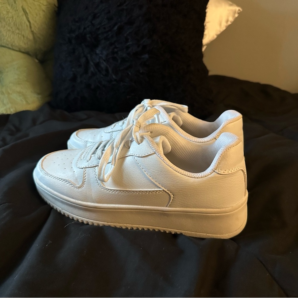 No Boundaries White Sneakers